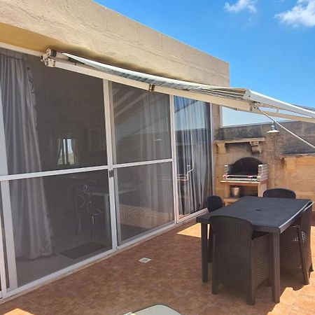 Ferienwohnung Il Bejta Penthouse Qala Exterior foto