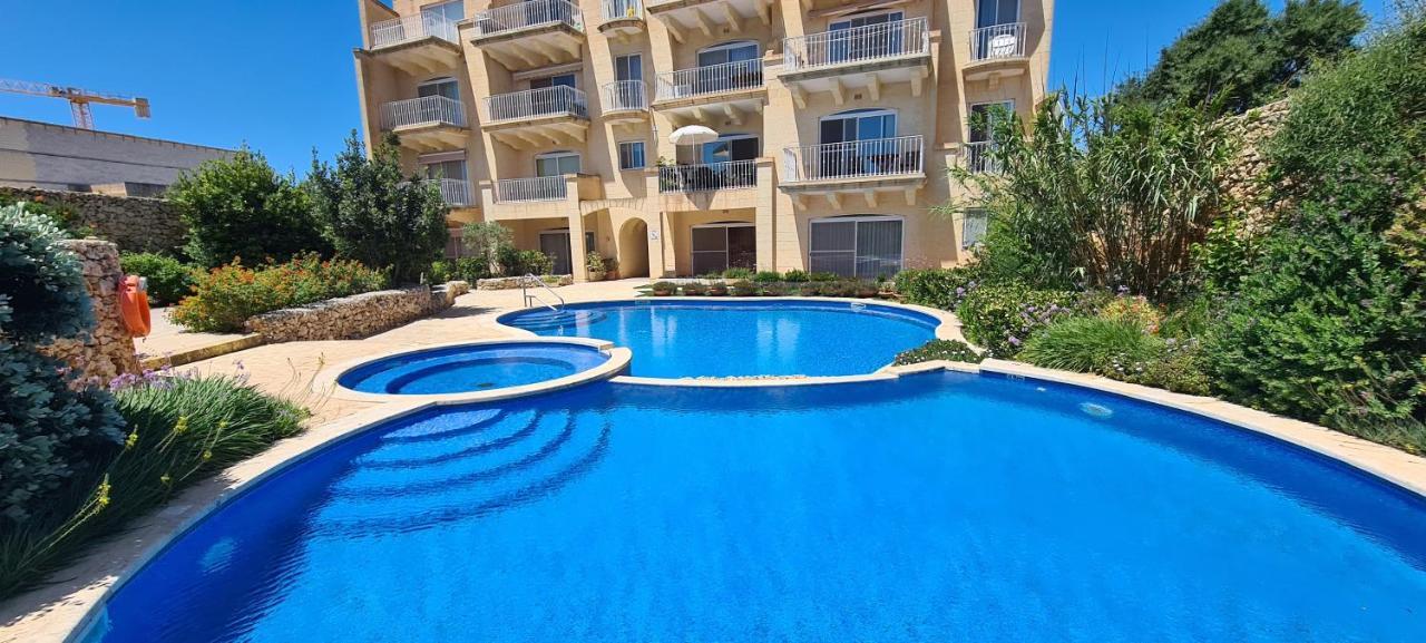 Ferienwohnung Il Bejta Penthouse Qala Exterior foto