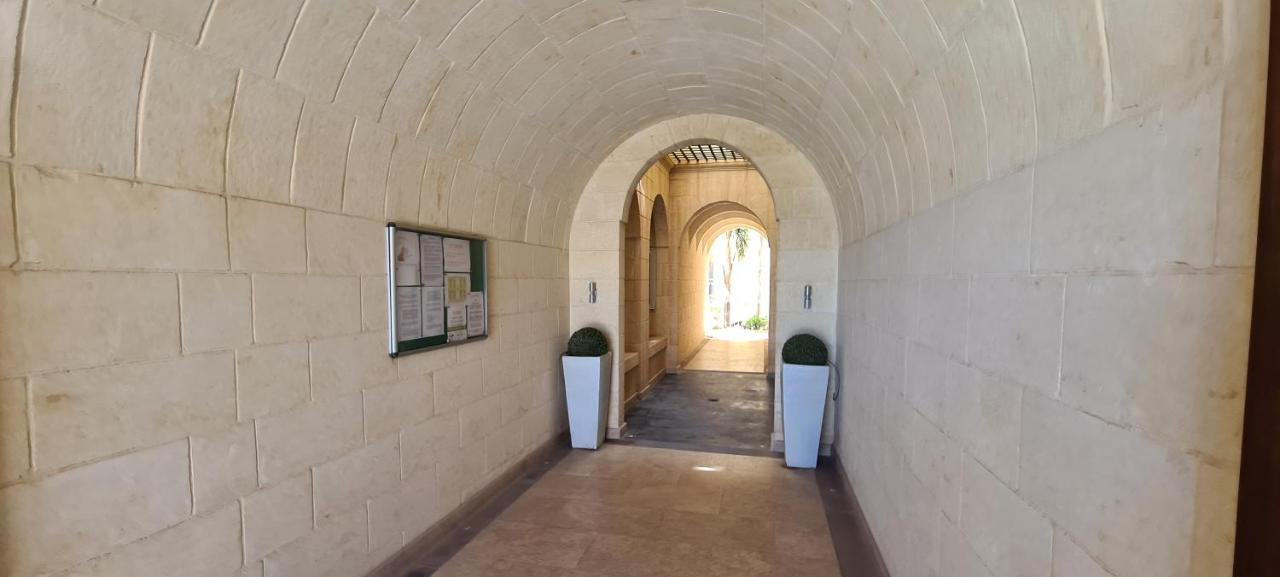 Ferienwohnung Il Bejta Penthouse Qala Exterior foto