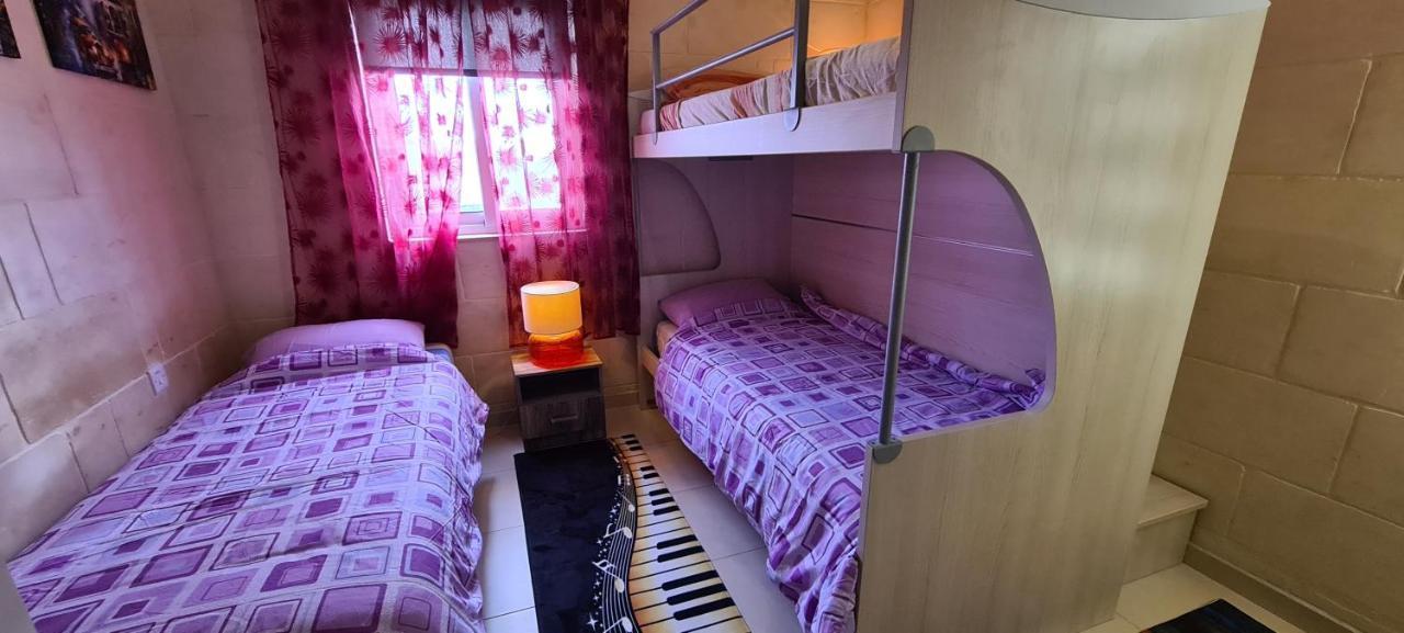 Ferienwohnung Il Bejta Penthouse Qala Exterior foto