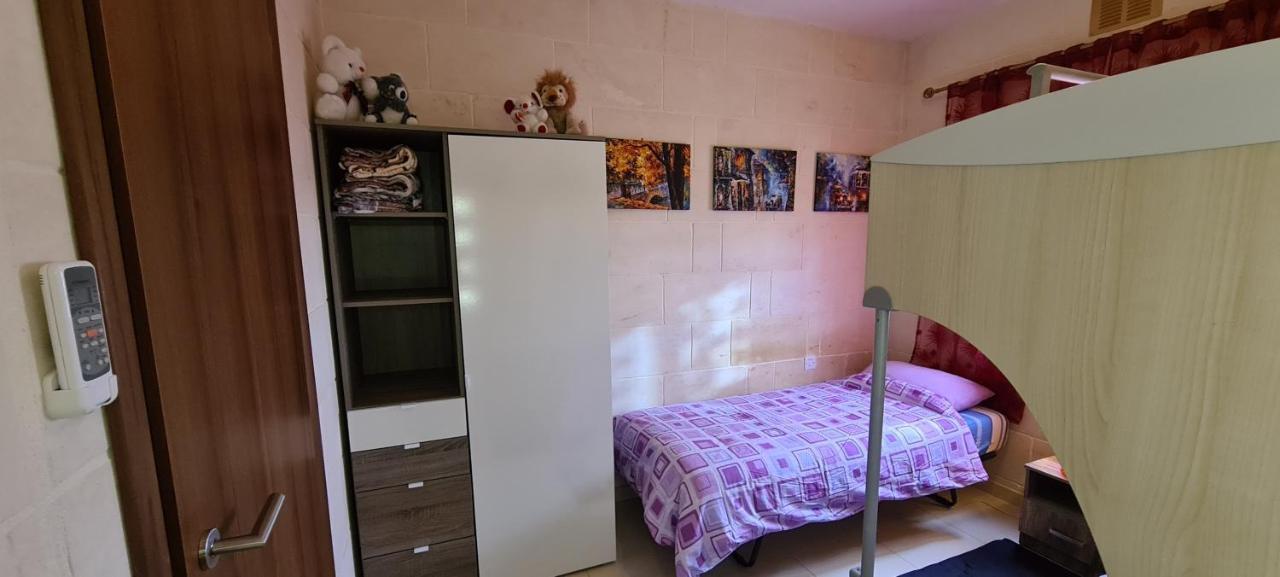 Ferienwohnung Il Bejta Penthouse Qala Exterior foto